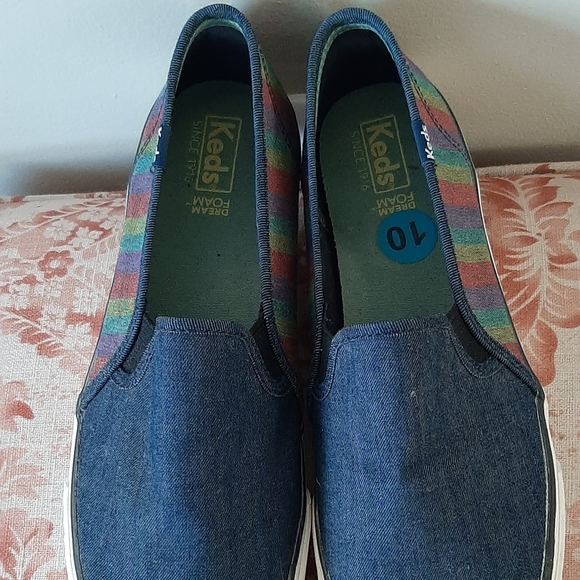 * Keds ~ Size 10 - Picture 4 of 7